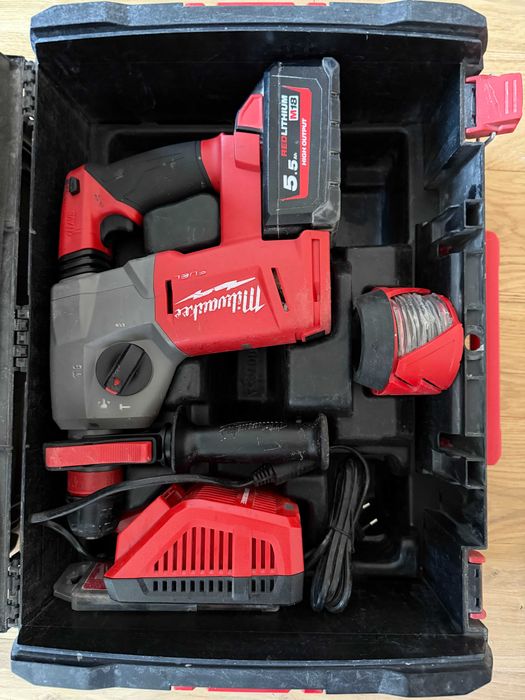 Бодита Винтоверт, Перфоратор, Ъглошлайф, Мултитул,прахосмук Milwaukee