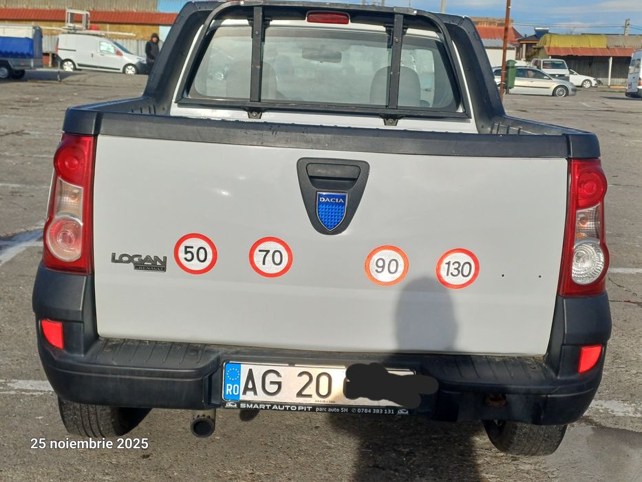 Dacia Logan pickup