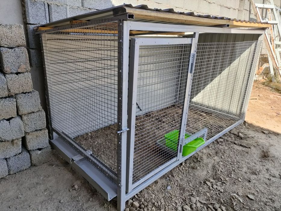 Тауық қора сатамын өте жақсы жағдайда