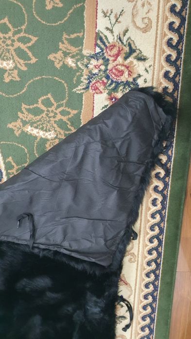 Продам Чапан на каждый день.  Состояние Зор