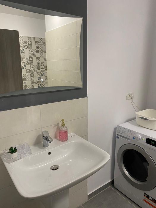 Ofer spre inchiriere in regim hotelier