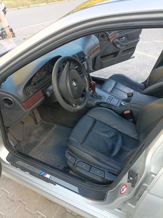 BMW 530i E39 бензин/газ