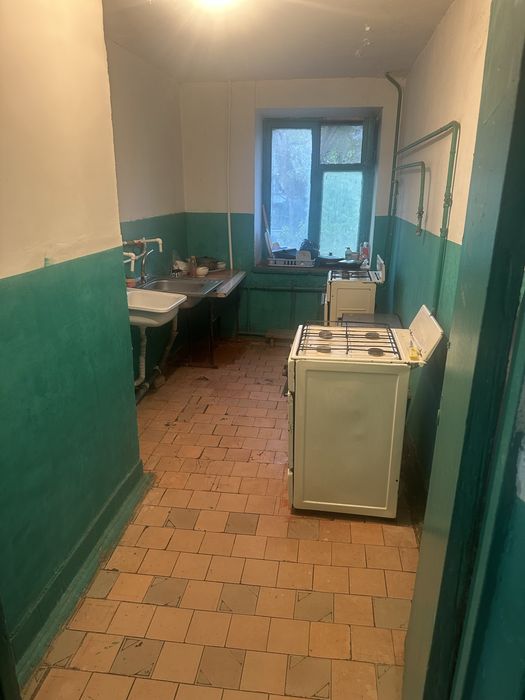 Продам 2 комнат в общяге