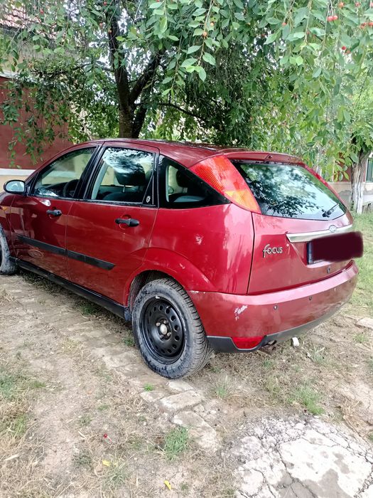 Vând pt câmp preț 250 e