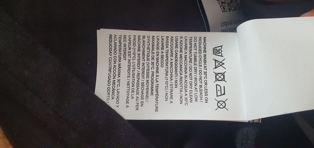 Vând tricou off white