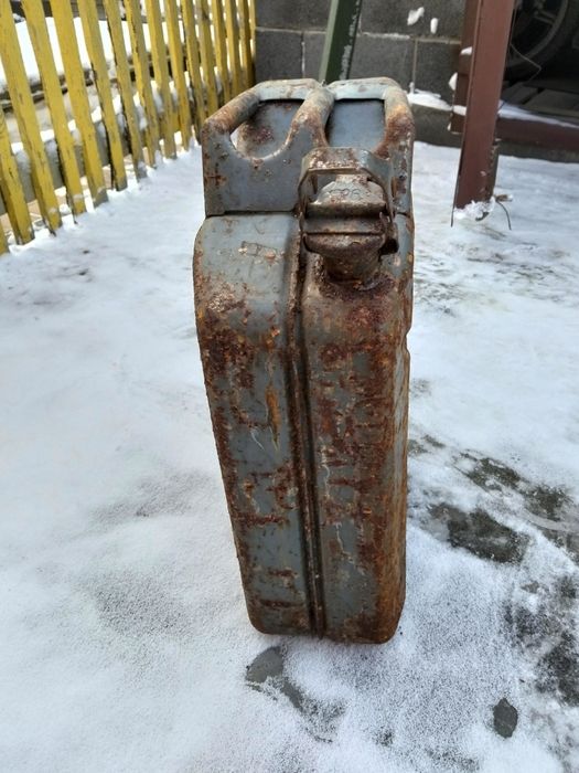 Продам канистры для ГСМ
