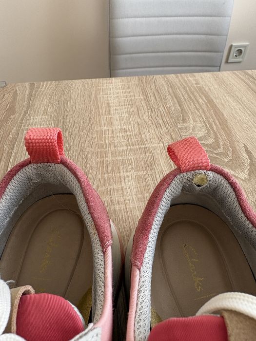 Дамски маратонки Clarks 37 номер, налични в 3 цвята