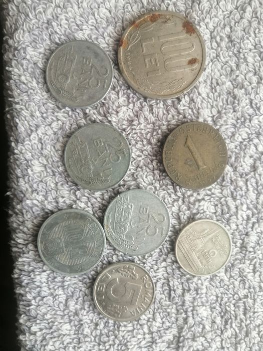 Bani vechi din România