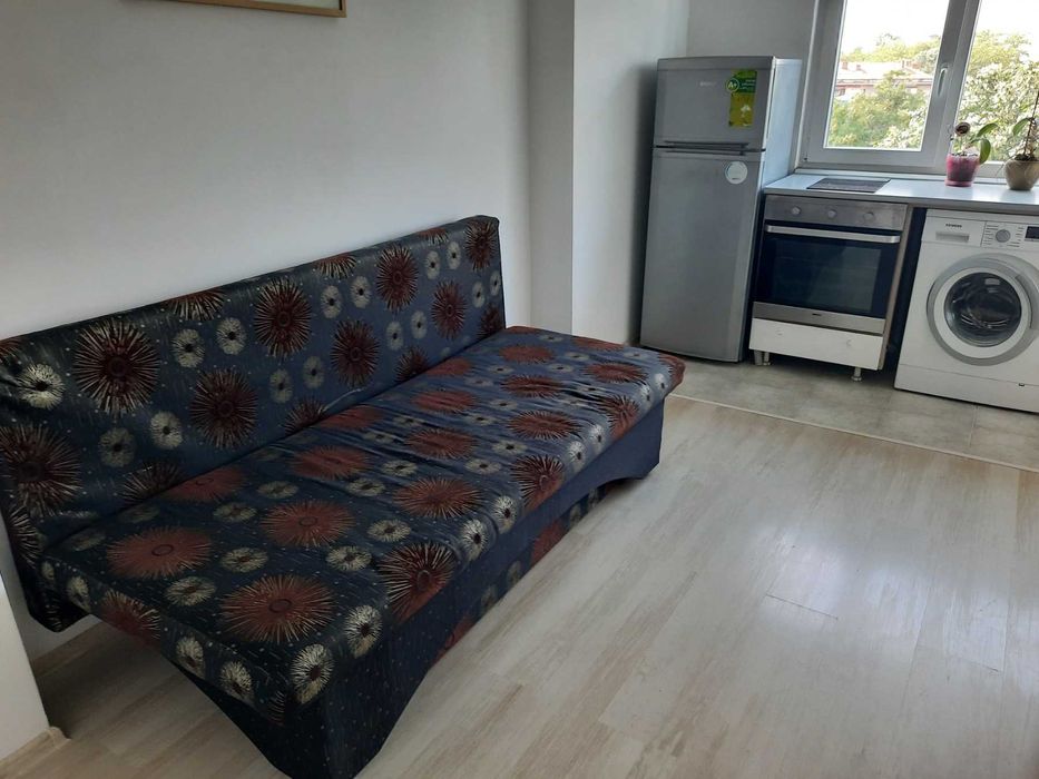 Дава се под наем Двустаен апартамент в Ямбол, Център - 55 кв.м за 229.5 € - Снимка #3