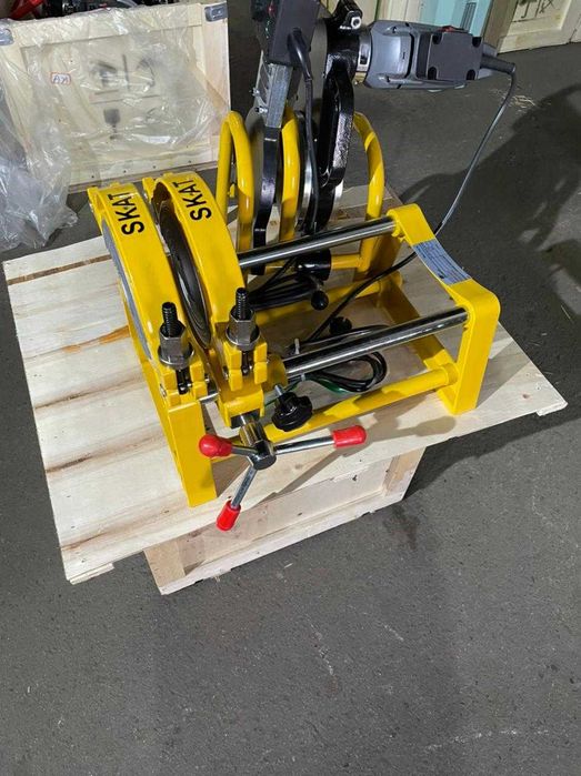 Стыковой аппарат для пайки пластиковых труб