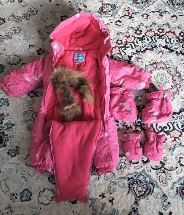 Продам детский комбинезон