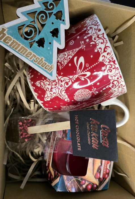 Коледни кутии / коледни подаръчни кутии