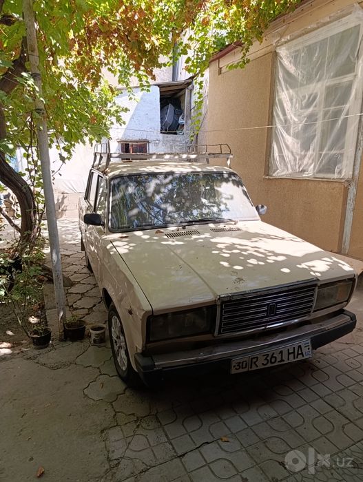 Ваз (лада)07    1995г.