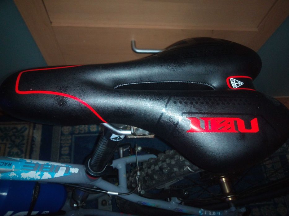 de   vanzare    bicicleta   pentru  copii!!!