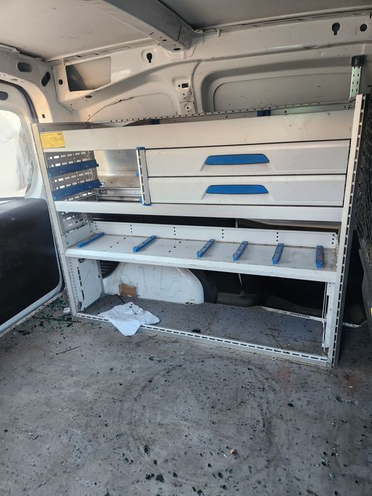 Rafturi metalice Autoutilitare