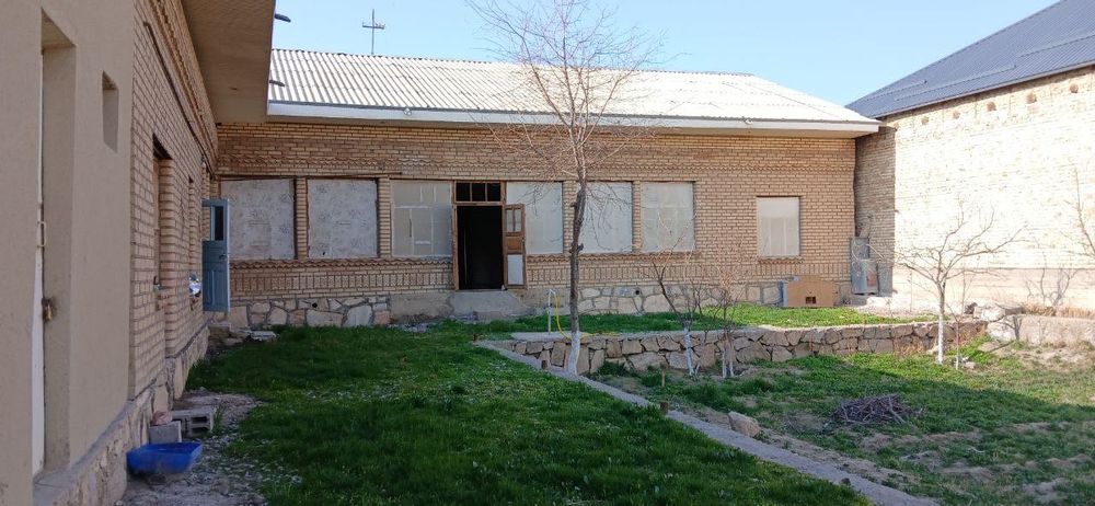 Срочно Ховли сотилади