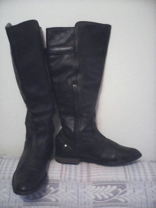 Cizme dama Zara din piele, made in Spania.