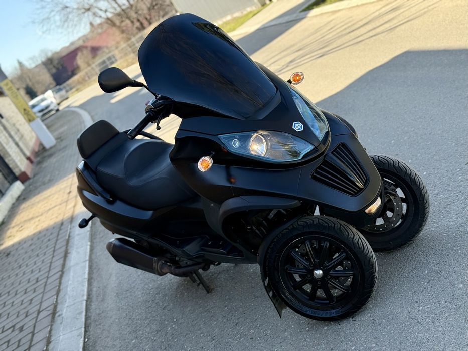 Scuter Piaggio MP3 LT 400cc TOBA AKRAPOVIC // Inmatriculat