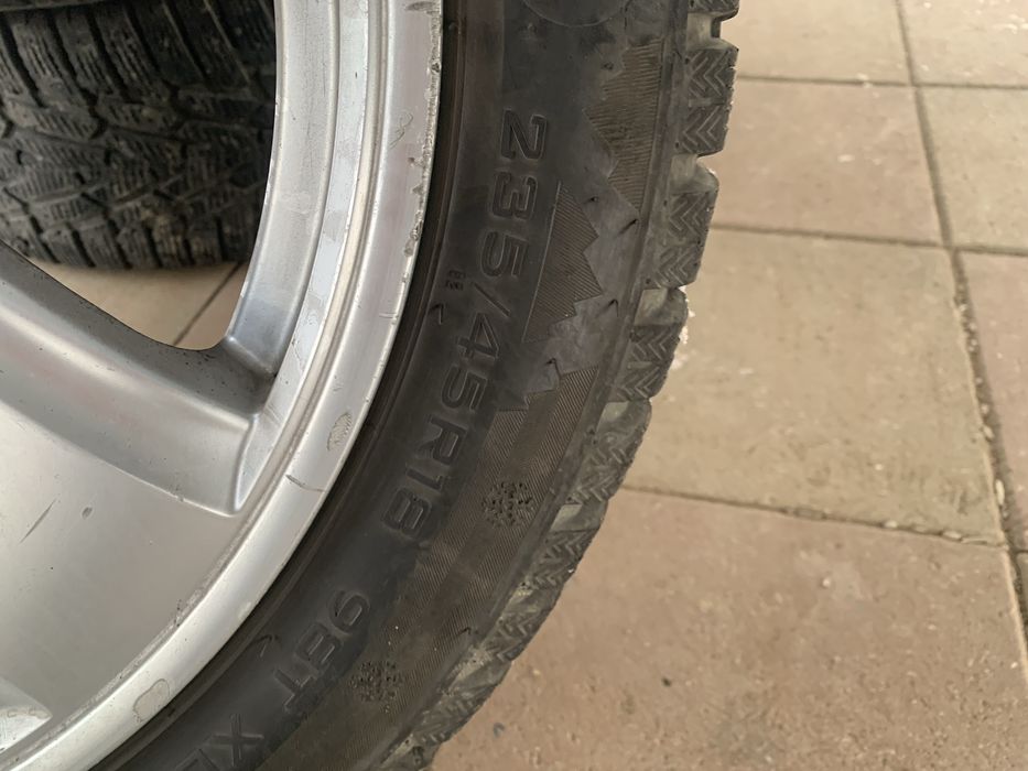 диск с резиной R18