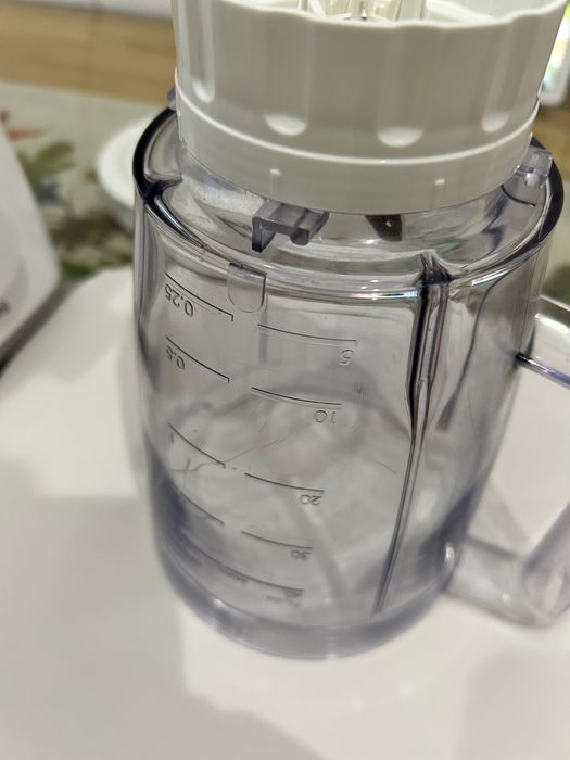 Blender Philips ProBlend 4 – 400W – Cană 1.25L – Utilizat foarte puțin