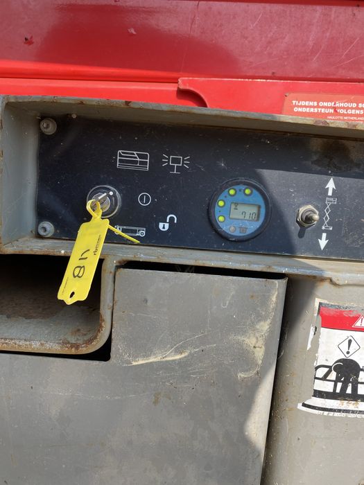 Ножична Вишка Haulotte Compact 10