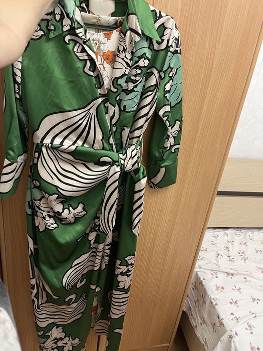 Платья подойдут на 46, 48 размеры