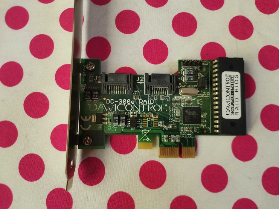 RAID Dawicontrol DC-300e SATA 2 porturi PCI Express.
