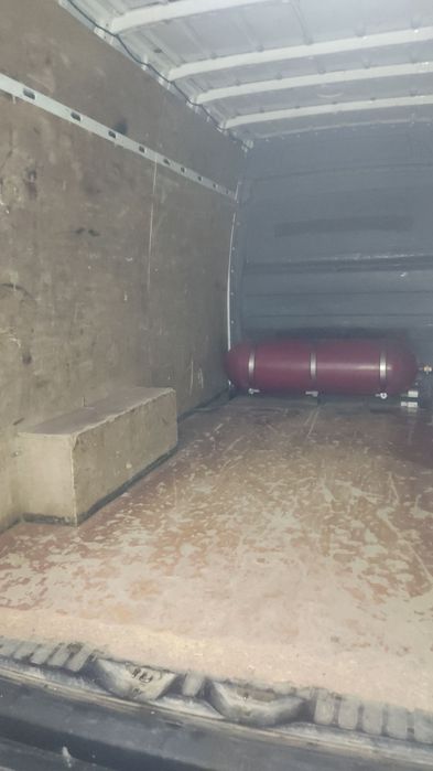 Мерседес Бенс спринтер