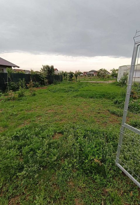 De vânzare teren Cartier Florilor, granița Sect 5