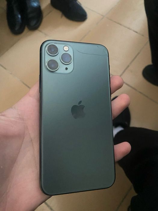 продам iphone 11 pro