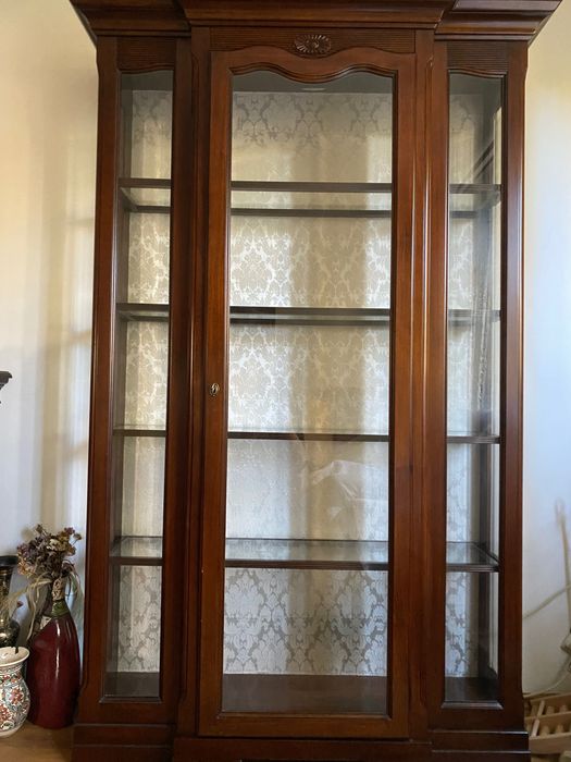 Vând corp vitrină lemn masiv CavioCasa, colectia Fiesole, produsă în Italia