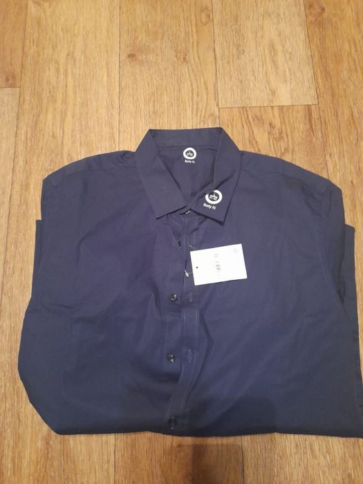 Продам рубашки новые