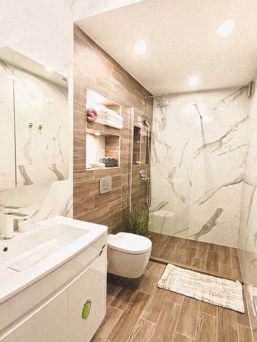 Апартамент за нощувки 5 Пловдив  | Частен гараж | ж.к. Хр. Смирненски