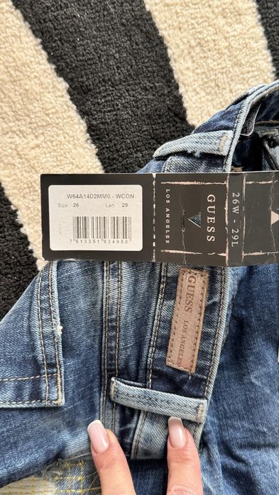 Blugi Guess originali noi cu eticheta marime 26.