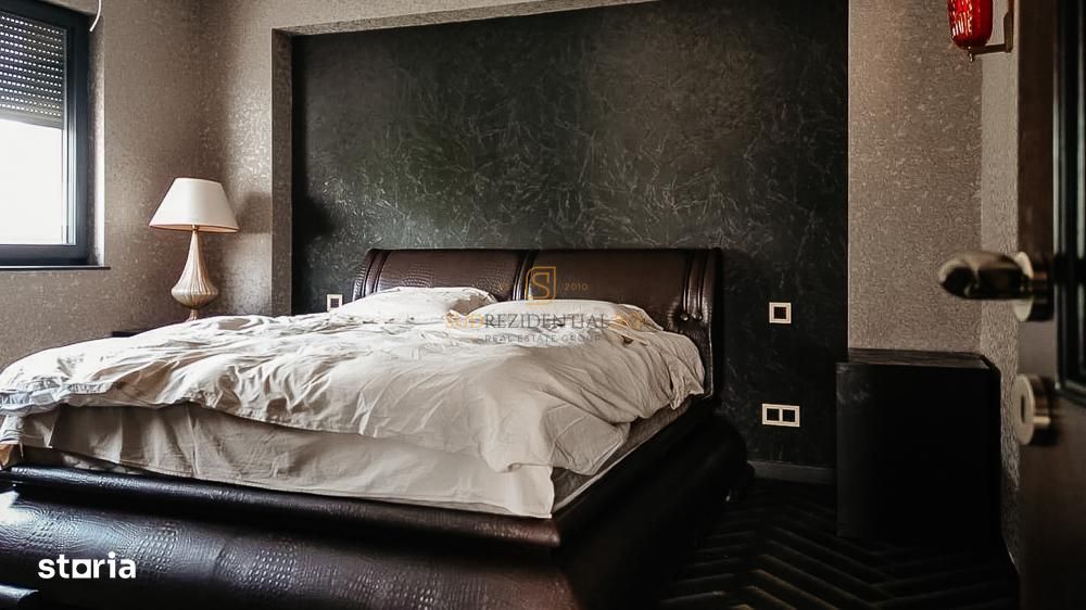 Apartament exclusivist tip duplex, 7 camere + curte, zona Parcul Carol
