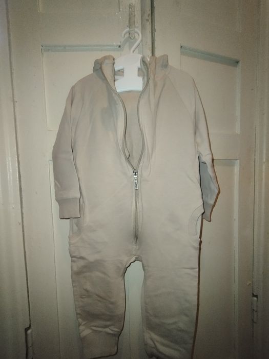 Тёплый детский комбинезон размер 92 на год 2-3-4 подходит цвет серый