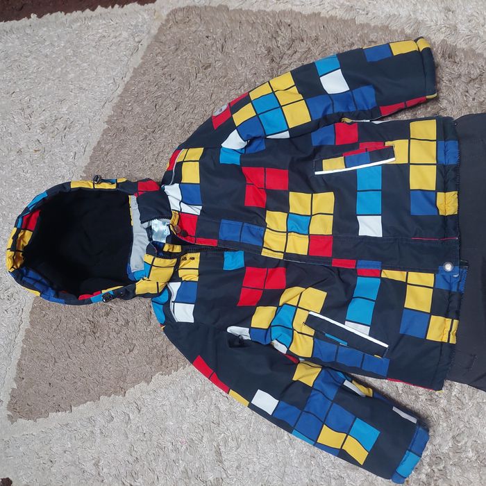 Продам зимний костюм