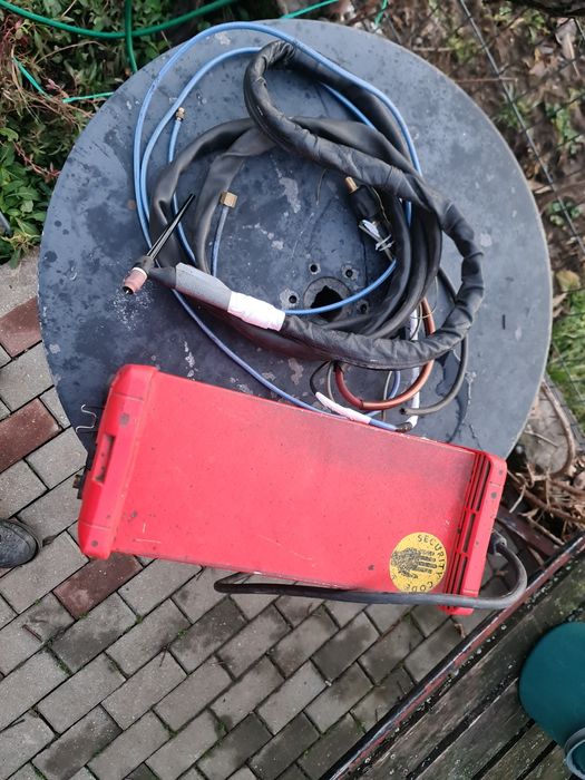Vând aparat de sudura profesional Fronius Tig