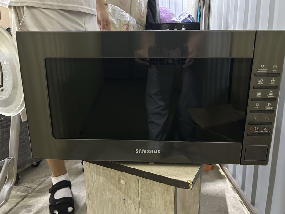 Продам Б/у микроволновка самсунг