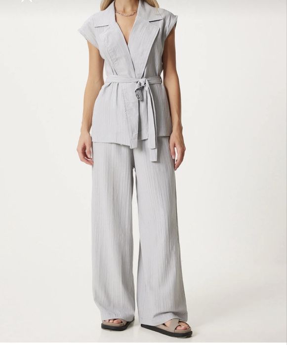 Дамски комплект с колан