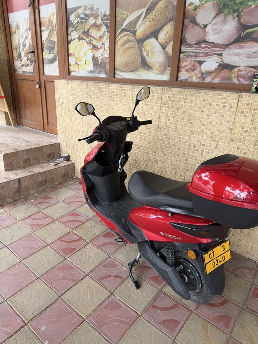 Vând scuter electric ZTECH fara permis