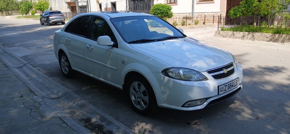 Chevrolet Lacetti Gentra 2016yil avtomat