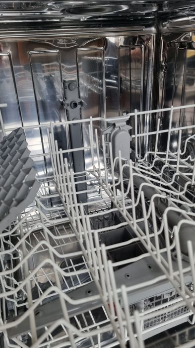 Съдомиялна SHARP