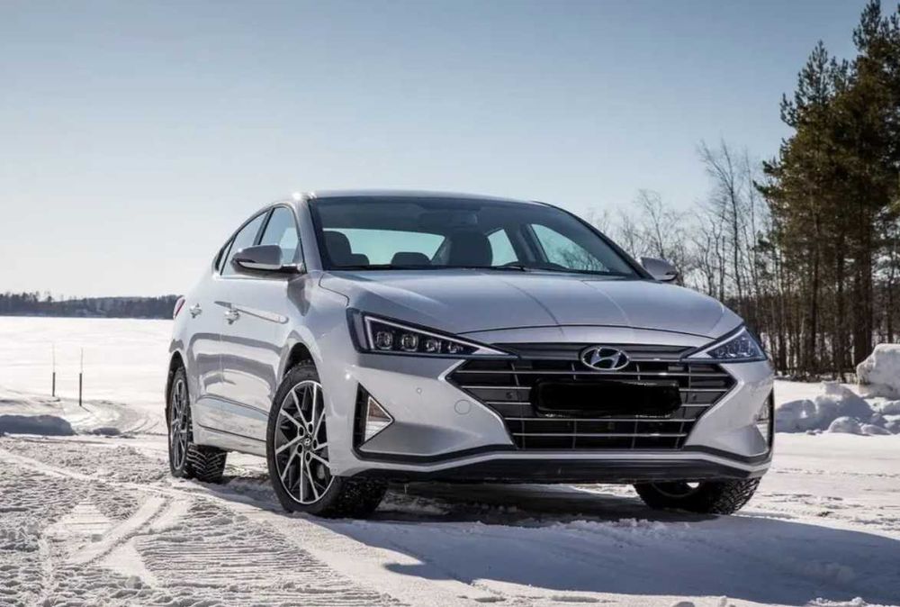 Hyundai Elantra AT 2.0