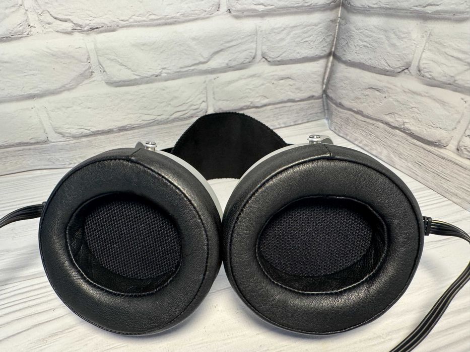 Електростатични слушалки Stax SR-009 (SR009)