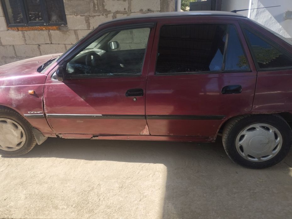 Автомобиль нексия 1