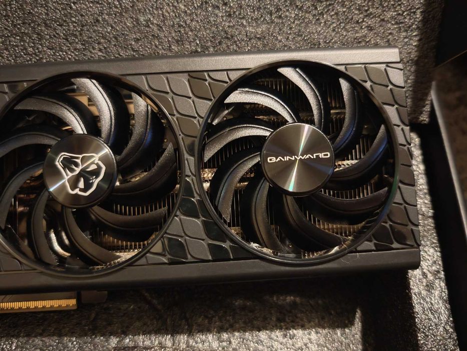 Видеокарта Gainward RTX 5060 Ti Python III OC, 16GB, GDDR7