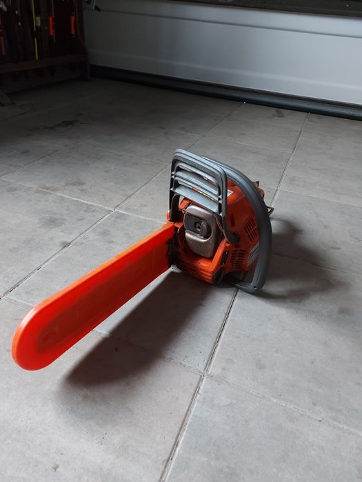 Vând husqvarna  120 mark ll