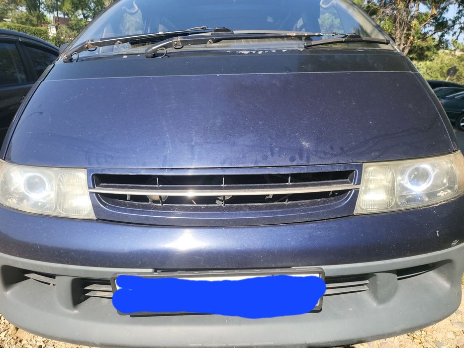 Toyota Lusida фары
