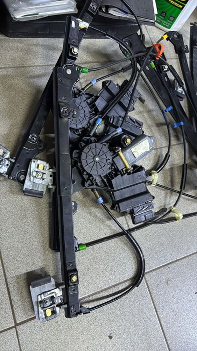 Стеклоподъёмники Гольф 3 Венто Пассат